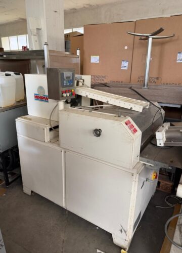 MACCHINA FORMATRICE  PANE MINIPAN