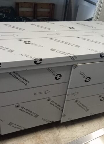 TAVOLO ARMADIATO C/SCORREVOLI 130x70x85H METALTECNICA