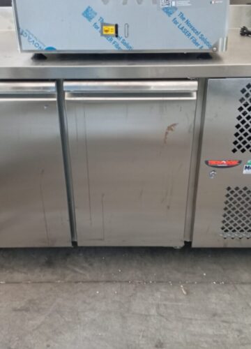 TAVOLO MID GN1/1 2PORTE C/ALZATA TECNODOM